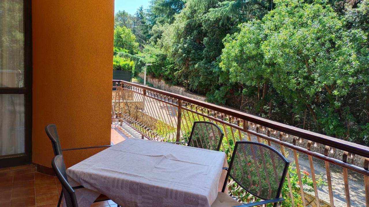 Apartment Oriana *
