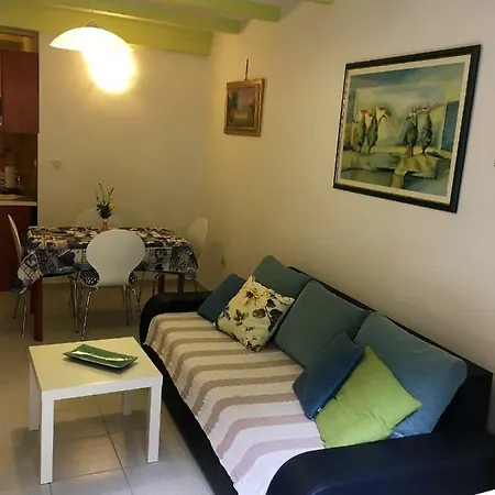 Apartment Oriana Rovinj Exterior photo